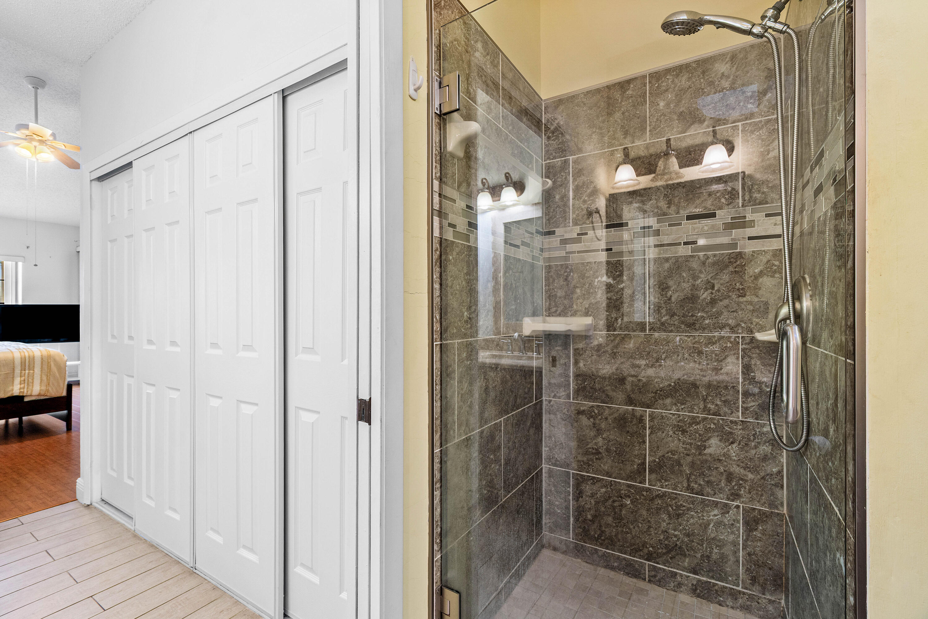 HARBOURS AT ABERDEEN & II COND - Residential