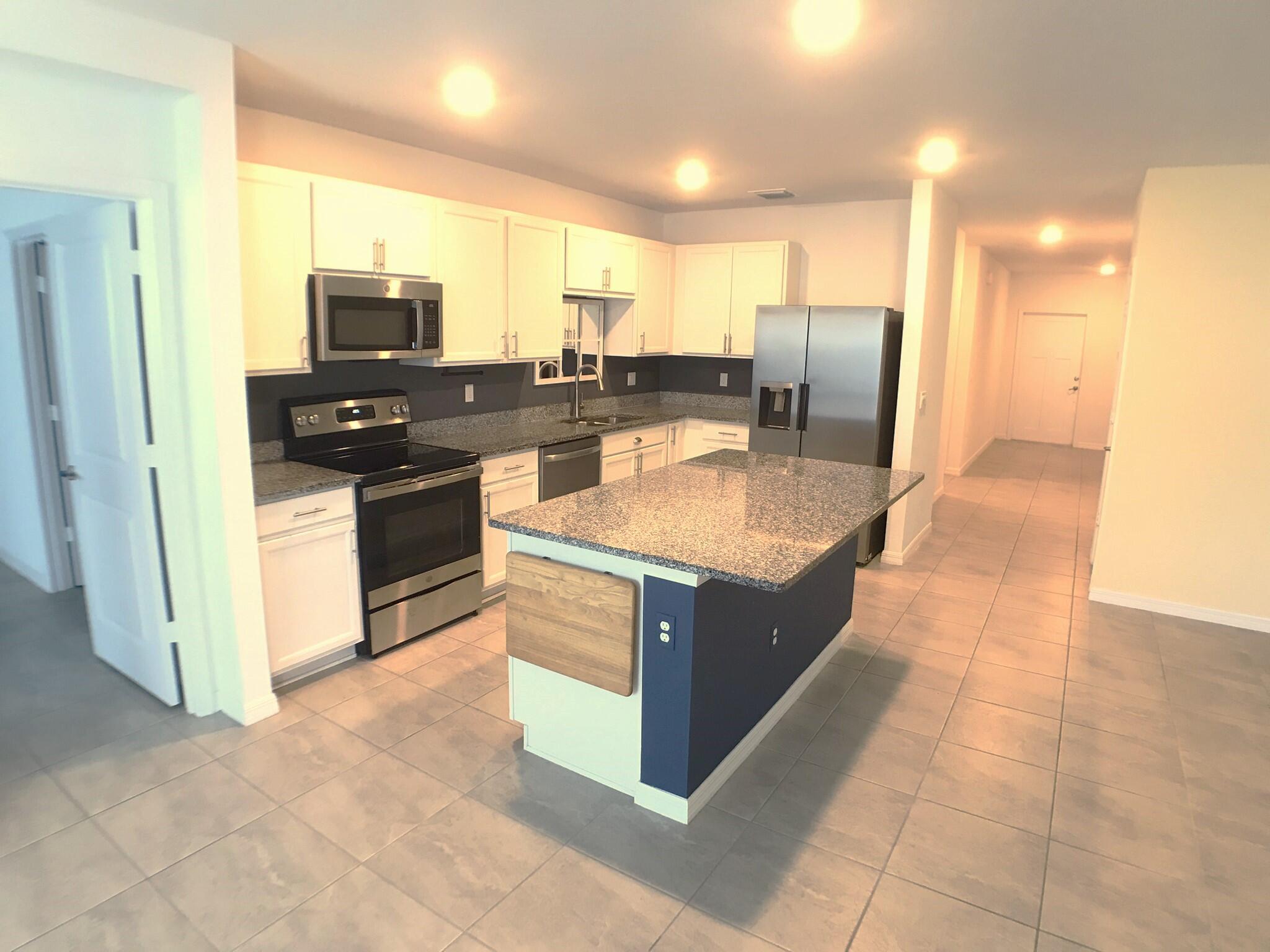 Fort Pierce, Florida 34951, United States, 4 Bedrooms Bedrooms, ,2 BathroomsBathrooms,Residential,Active,209623