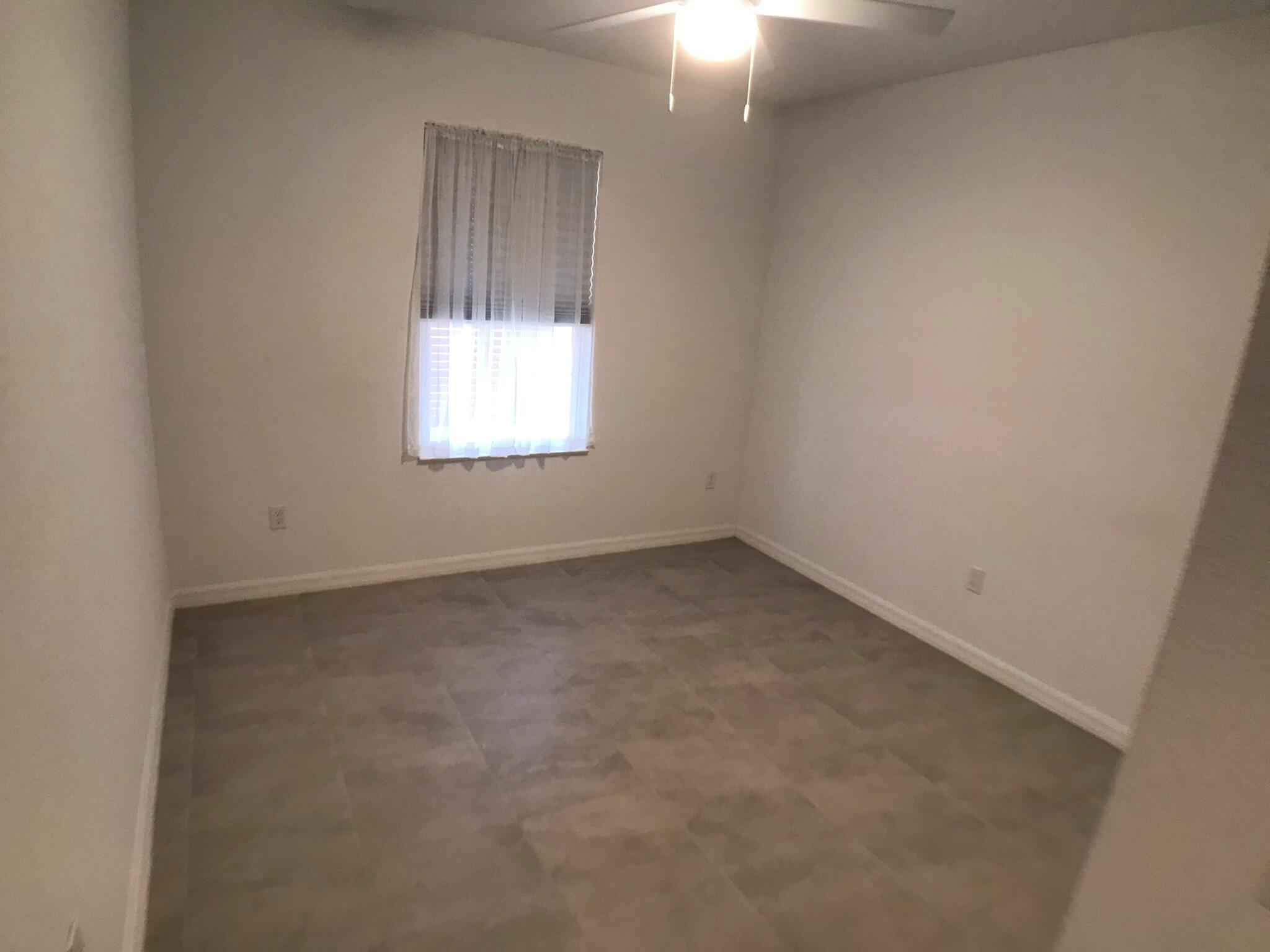 Fort Pierce, Florida 34951, United States, 4 Bedrooms Bedrooms, ,2 BathroomsBathrooms,Residential,Active,209623