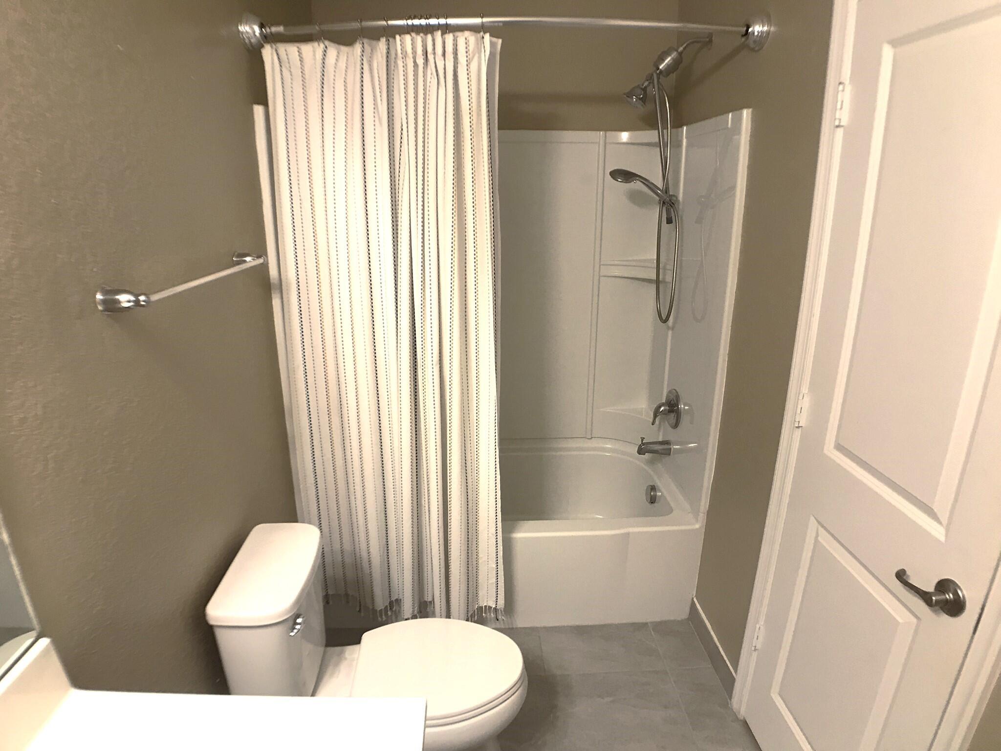 Fort Pierce, Florida 34951, United States, 4 Bedrooms Bedrooms, ,2 BathroomsBathrooms,Residential,Active,209623