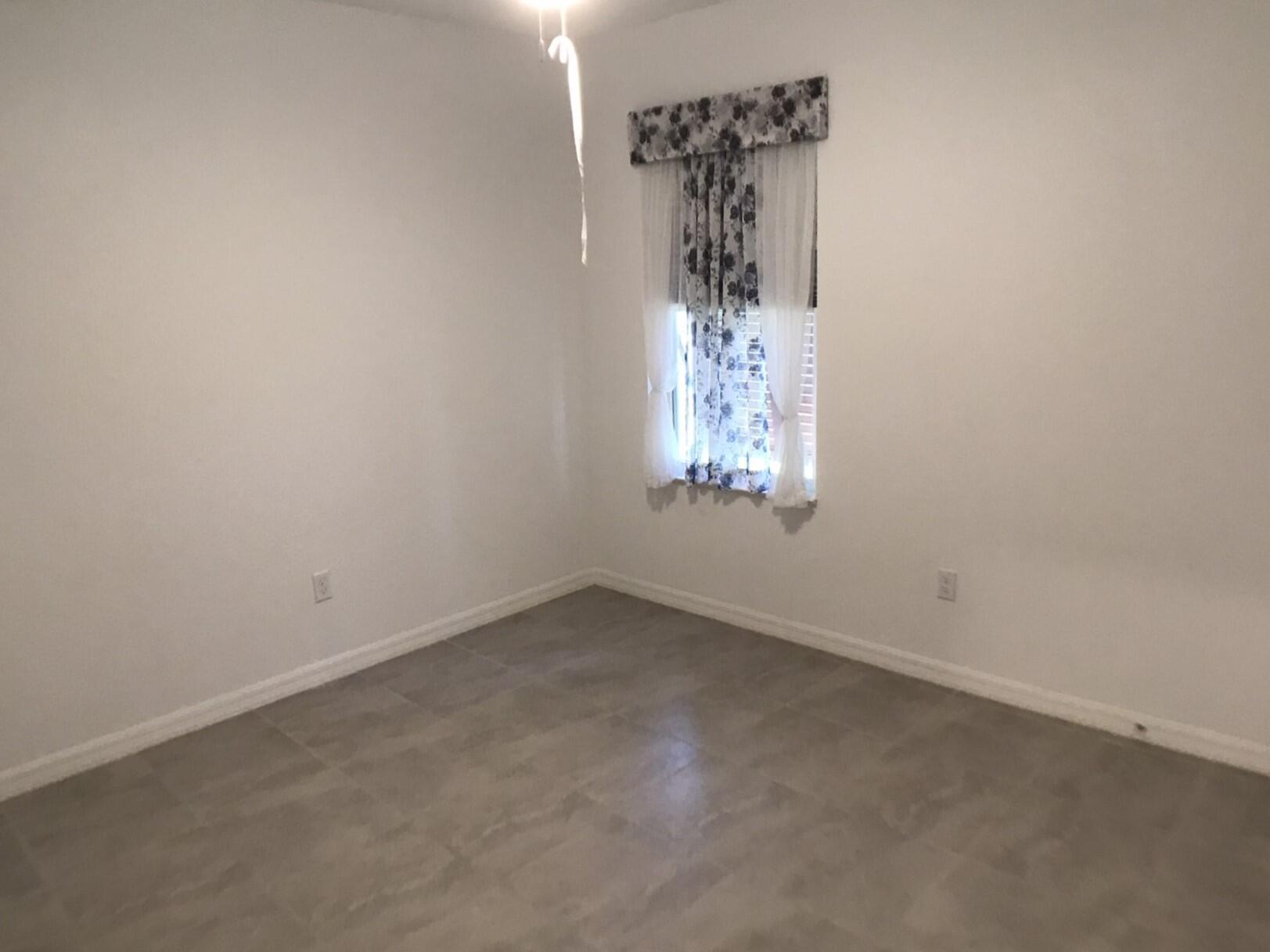 Fort Pierce, Florida 34951, United States, 4 Bedrooms Bedrooms, ,2 BathroomsBathrooms,Residential,Active,209623