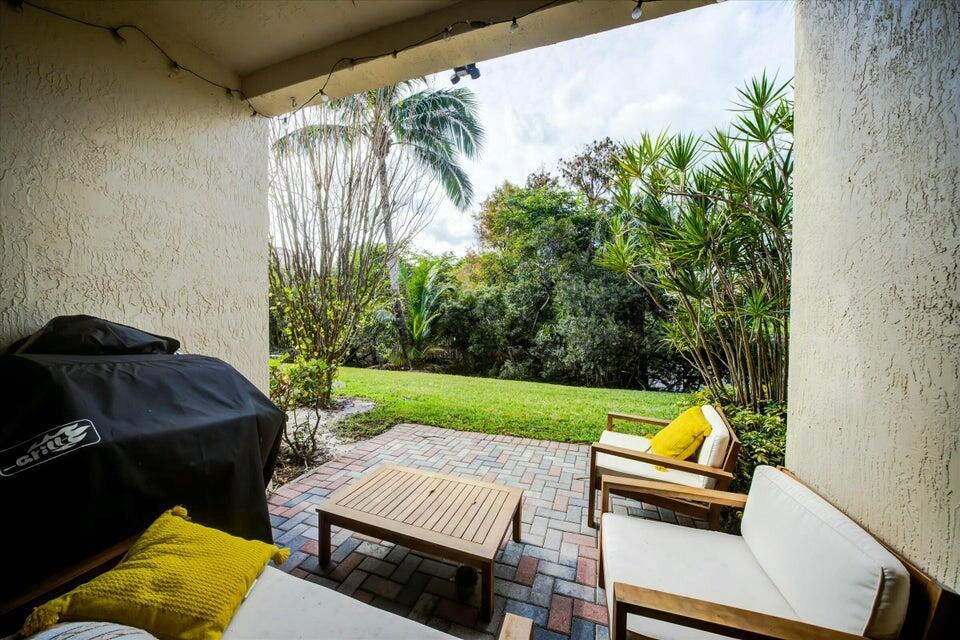 SEMINOLE GARDENS AT WOODB - Residential