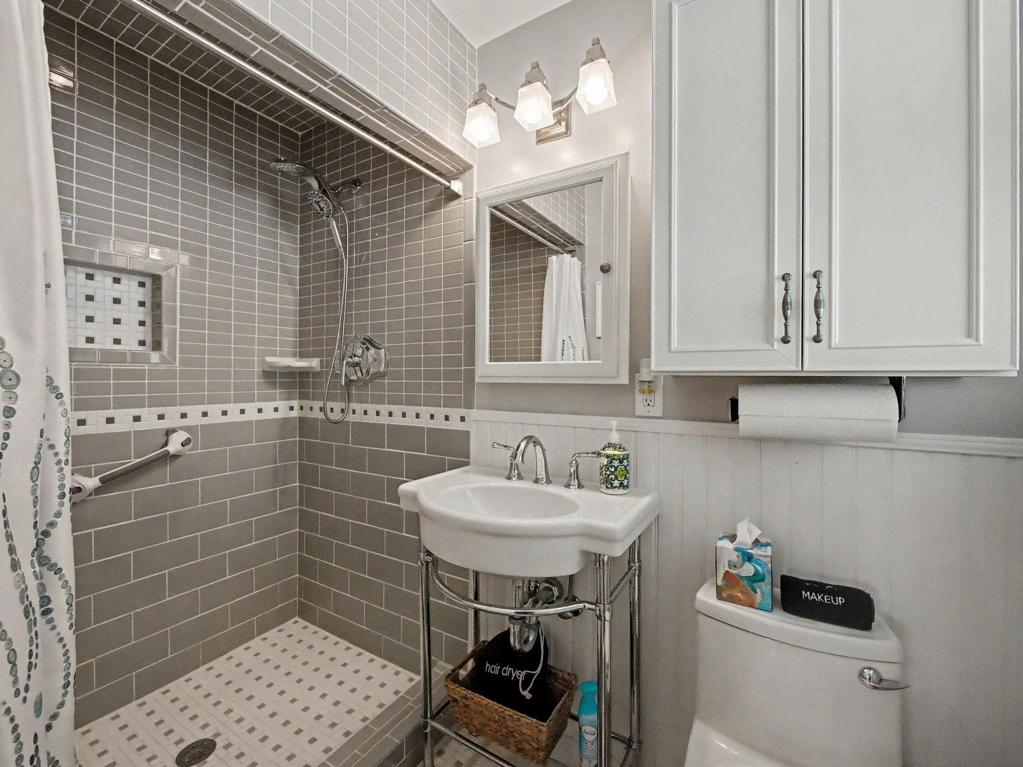 Palm Beach Shores - Residential