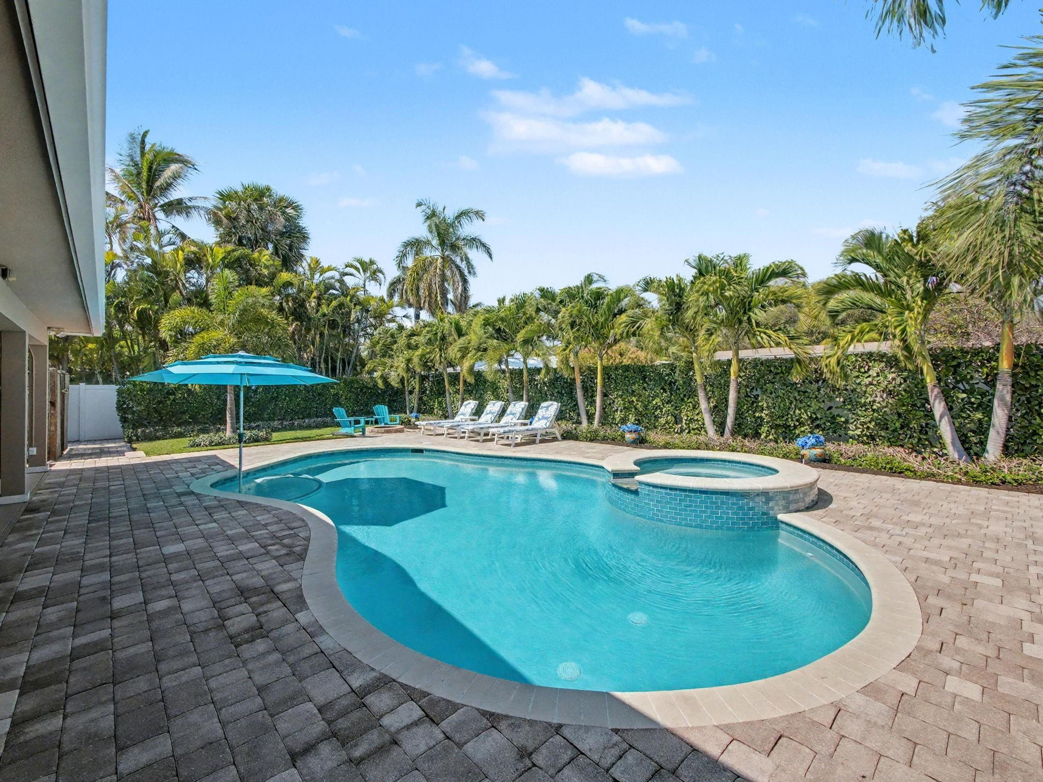 Palm Beach Shores - Residential