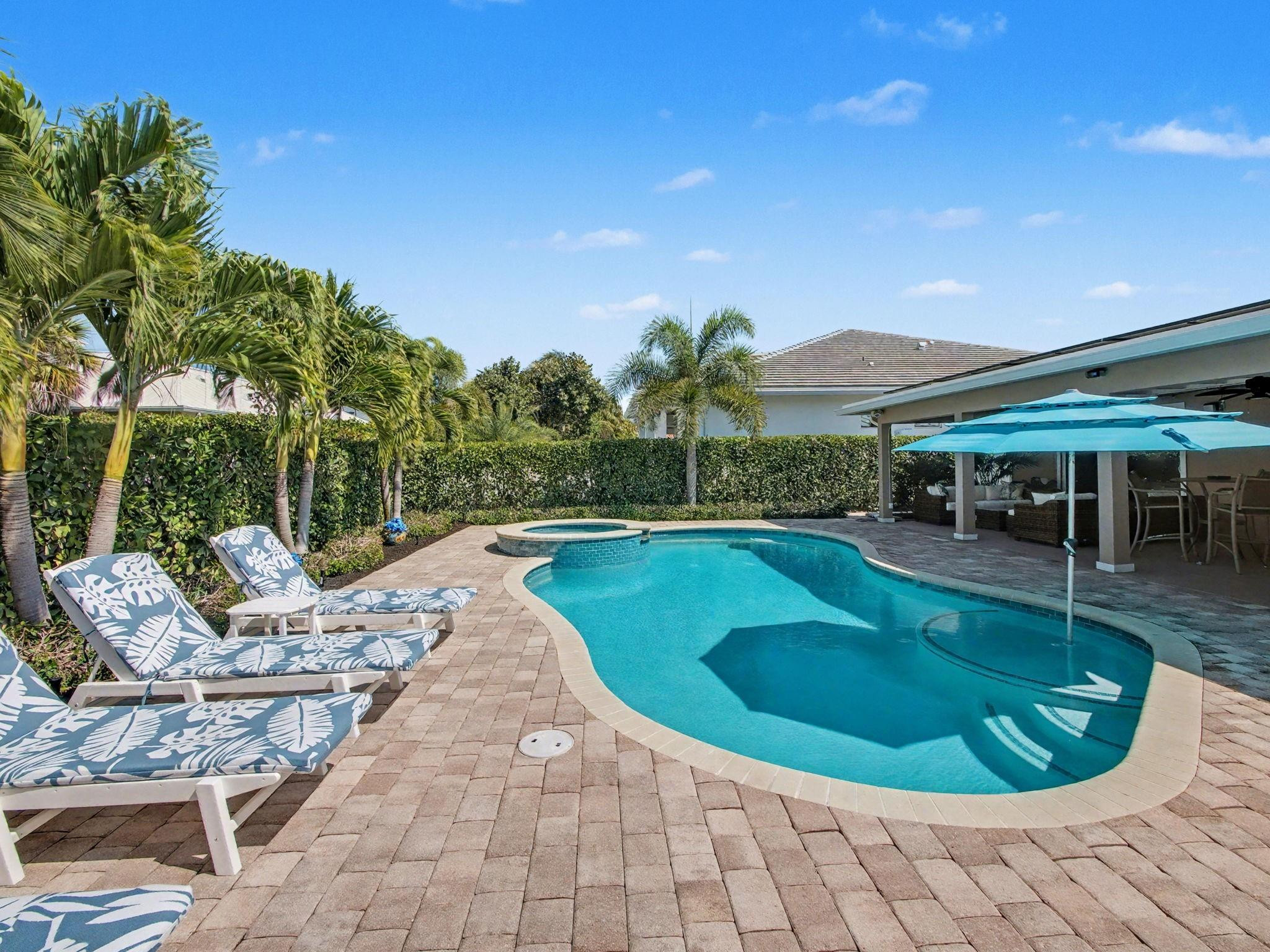 Palm Beach Shores - Residential