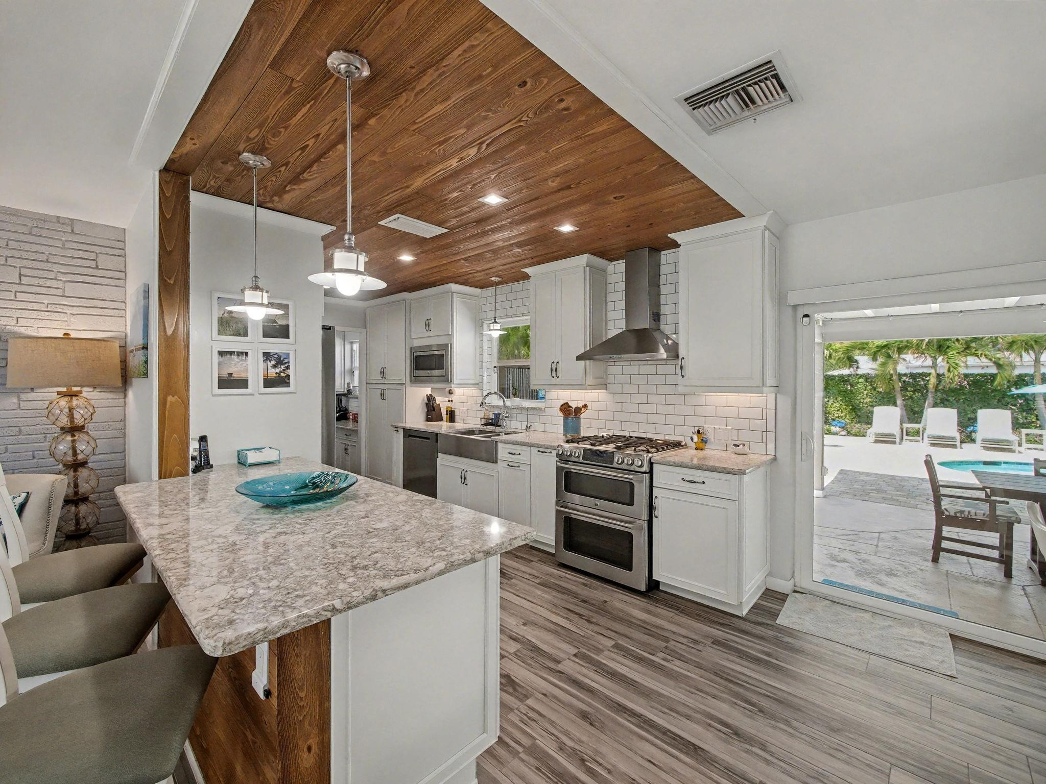 Palm Beach Shores - Residential