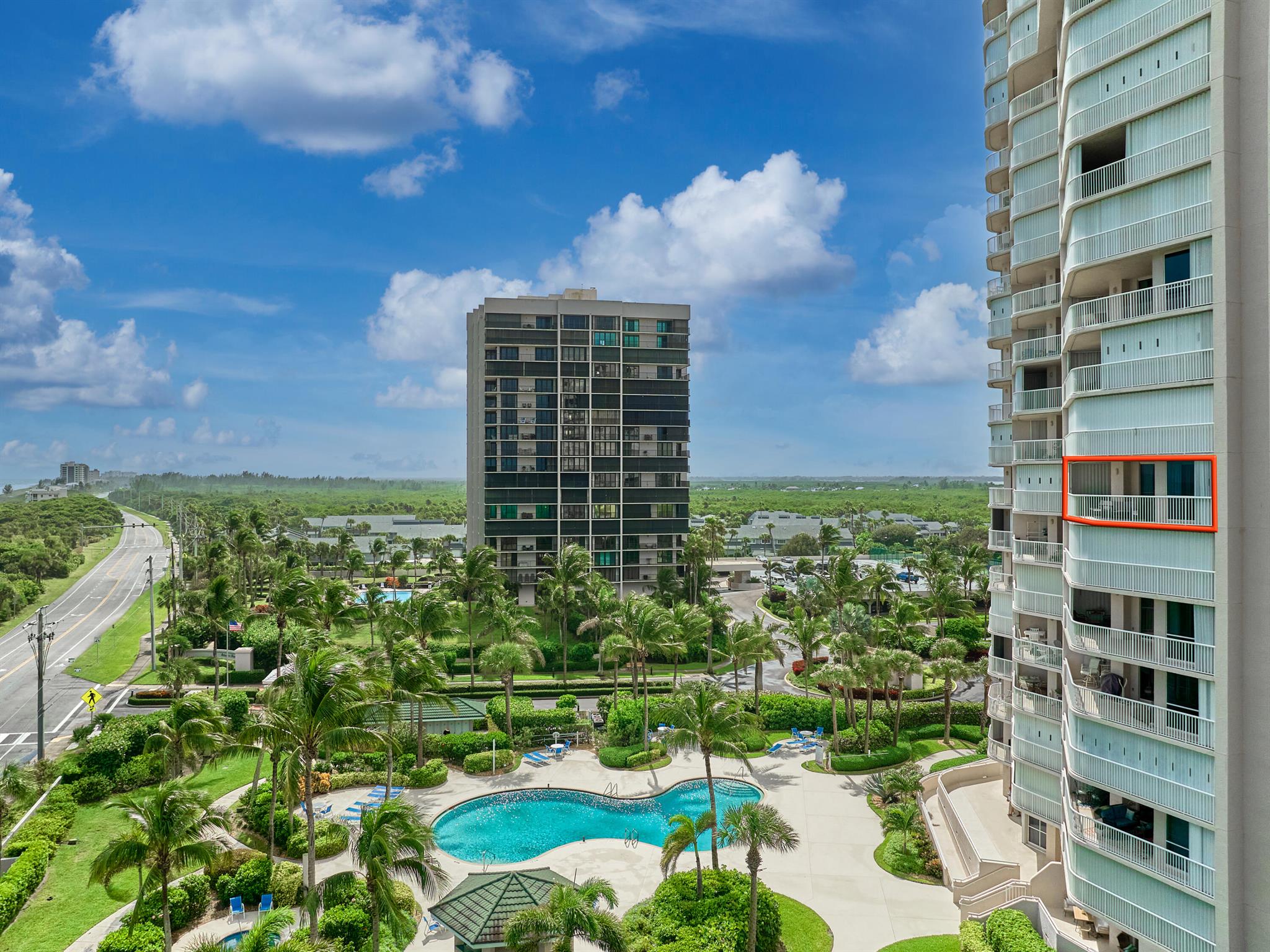 SEAWARD AT ATLANTIC VIEW, - Residential Lease