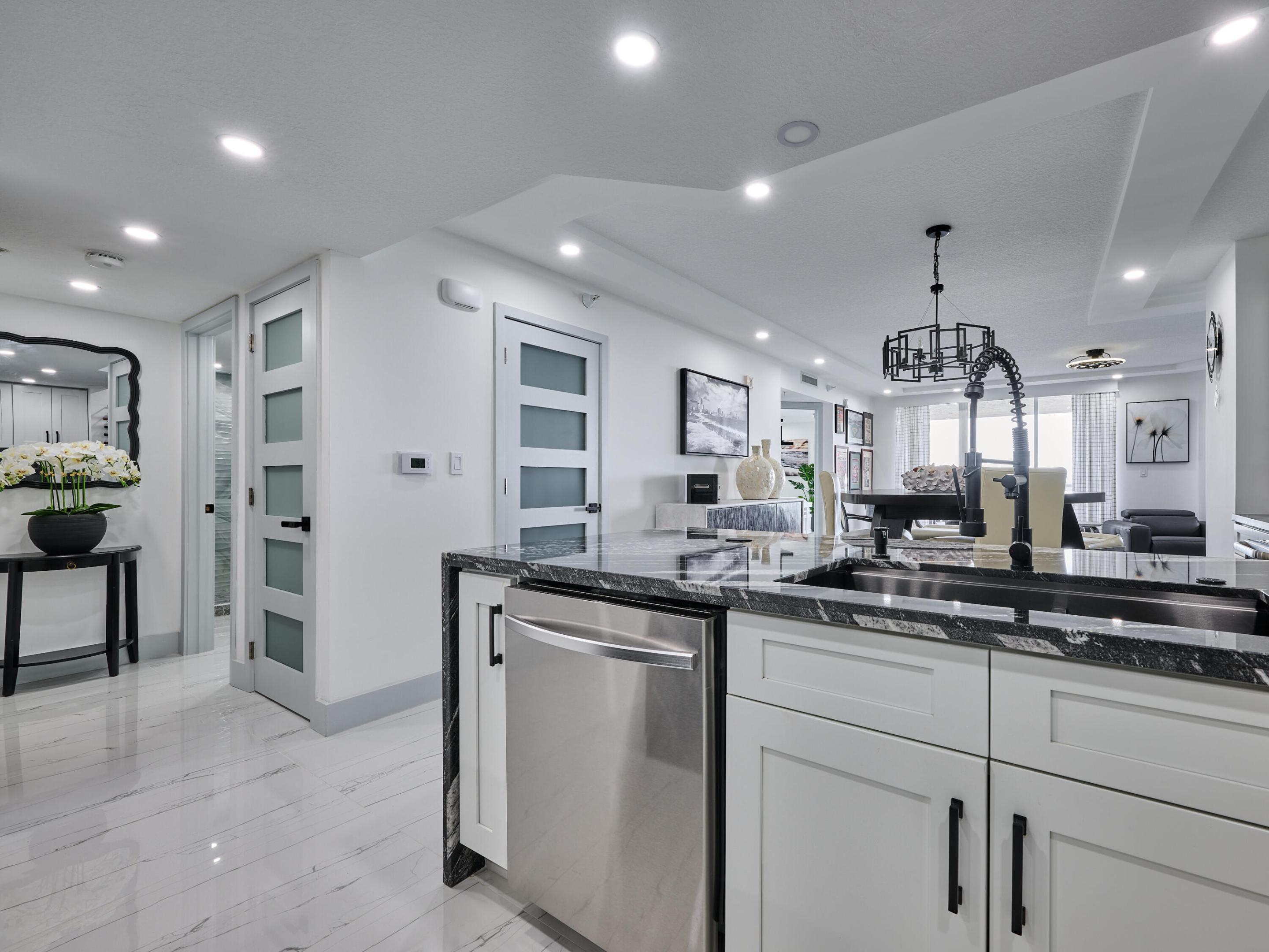 SEAWARD AT ATLANTIC VIEW, Atlantic View Beach Club - Residential Lease