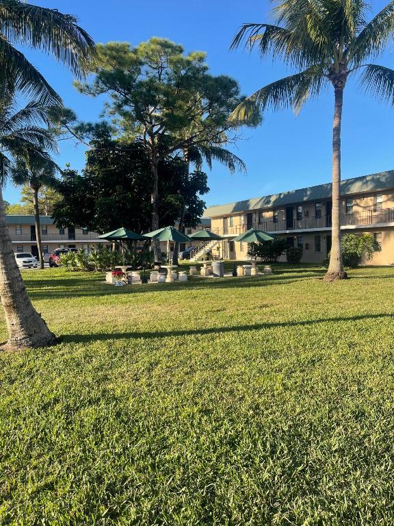 SIERRA CONDO APARTMENTS - Residential Lease