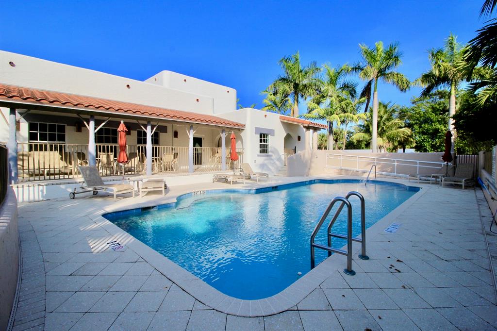 COCONUT COVE MARINA - Residential