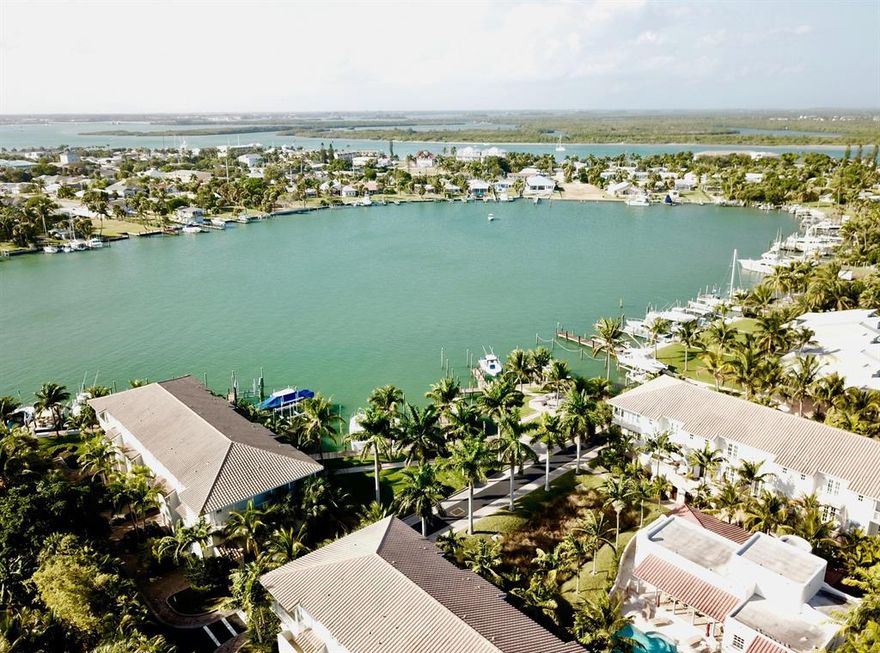 Tenant Occupied 24 hr notice .  Lease in effect till July 2020