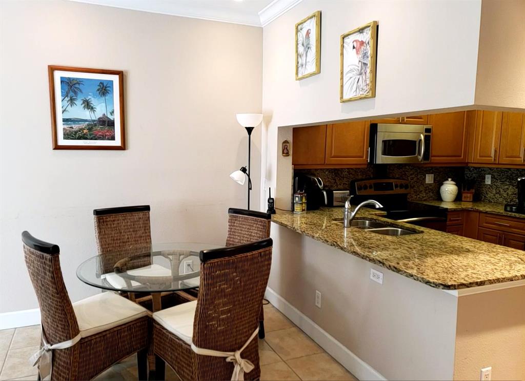 COCONUT COVE MARINA - Residential