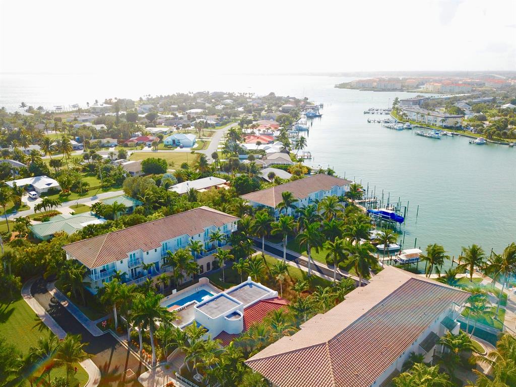 COCONUT COVE MARINA - Residential