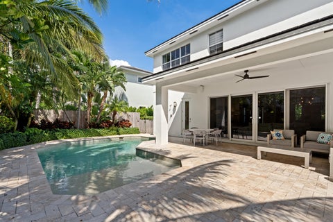 Tiny photo for 398 NE 8th Street, Boca Raton, FL 33432 (MLS # B26079217)