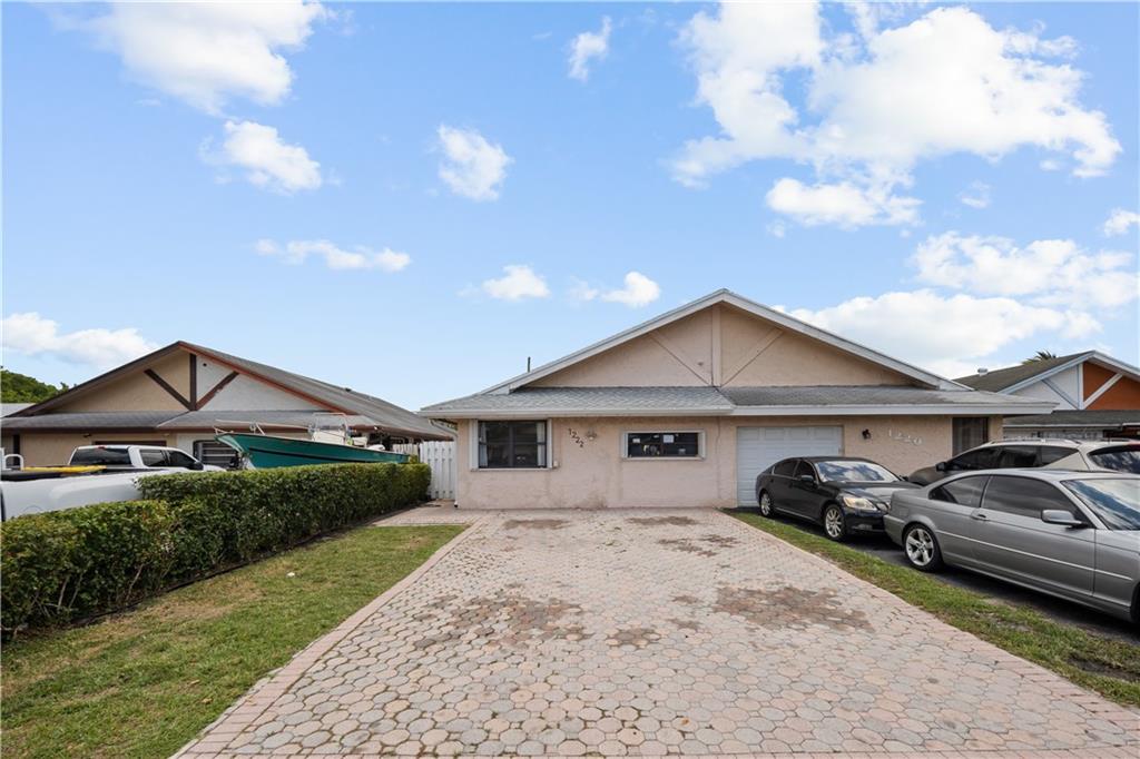 North Lauderdale Village - Residential