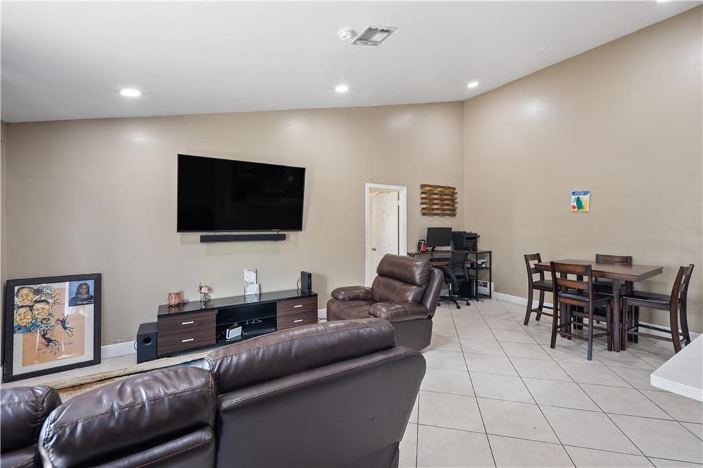 North Lauderdale Village - Residential
