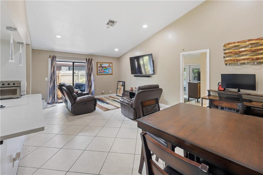 North Lauderdale Village - Residential