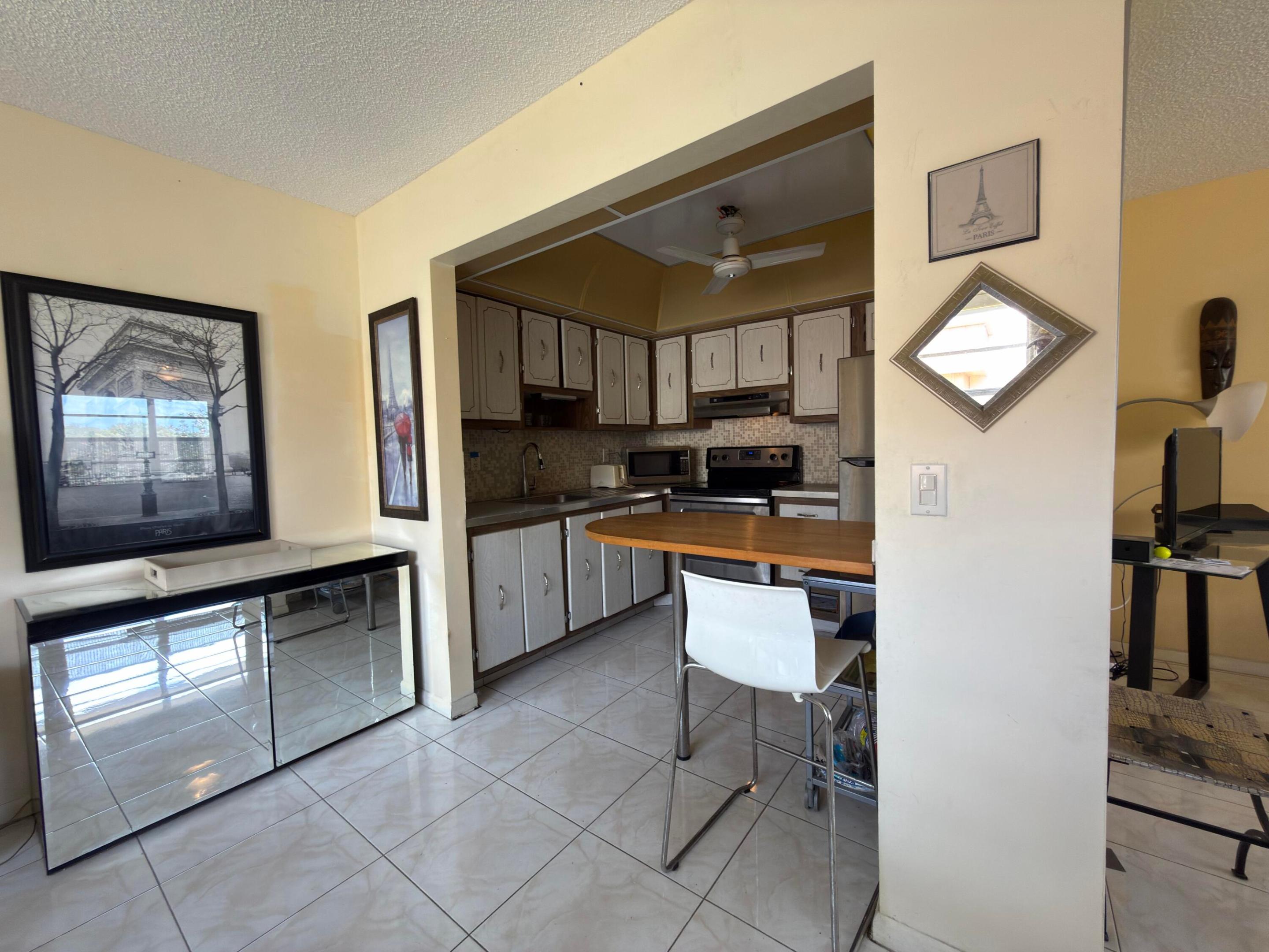 KINGS POINT FLANDERS A THRU T CONDOS - Residential