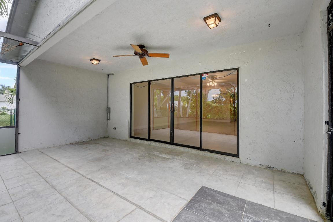 Boca Fontana - Residential