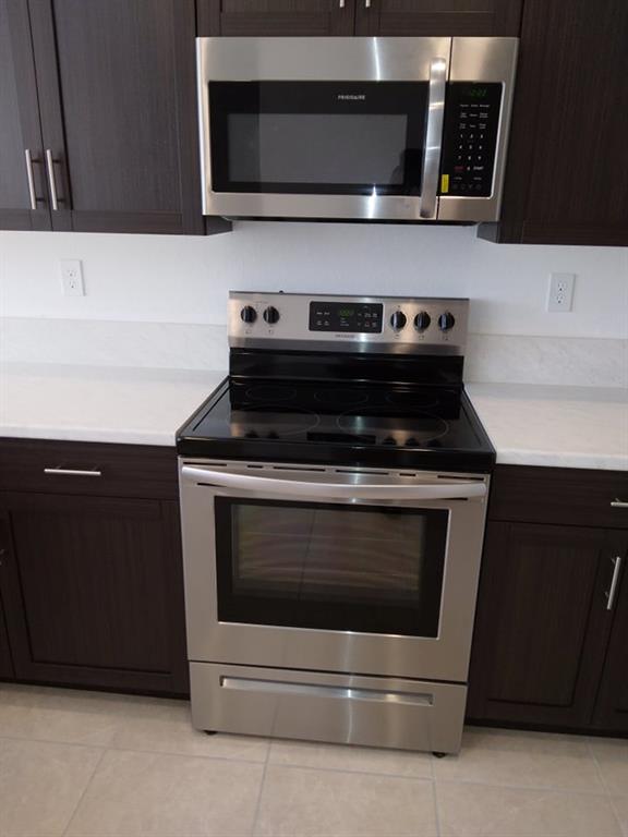 SAVANNAH LANDINGS - Residential