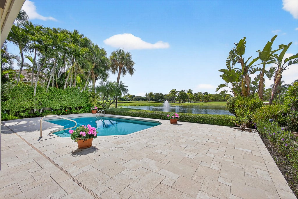 Photo of 110 W Village Way, Jupiter, FL 33458 (MLS # R11122286)