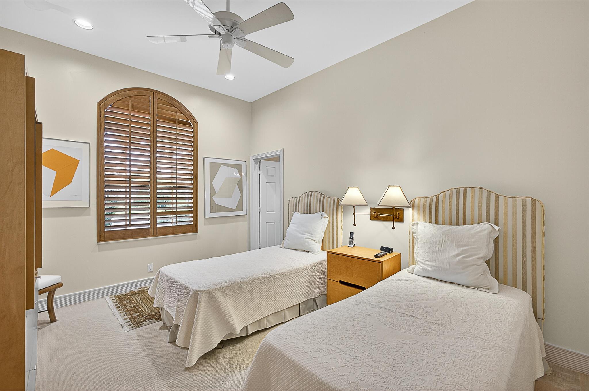 Admirals Cove - Residential