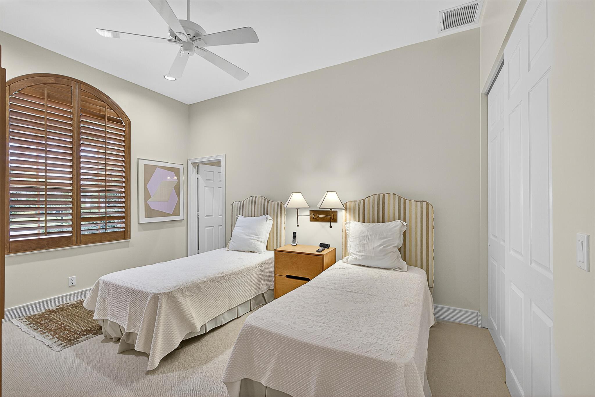 Admirals Cove - Residential