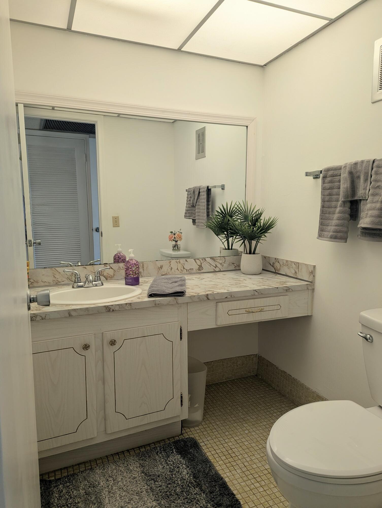 GREENBRIER CONDO - Residential