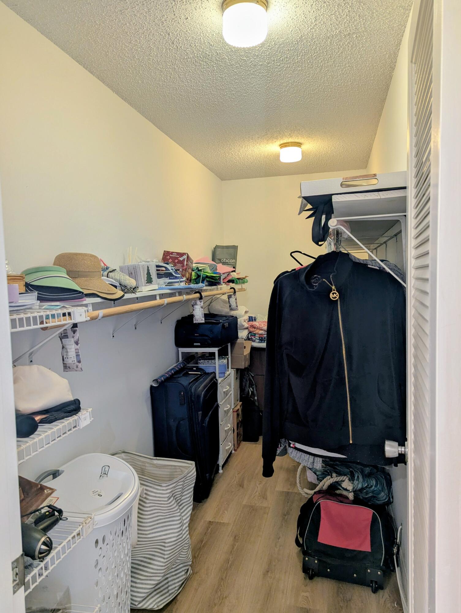 GREENBRIER CONDO - Residential