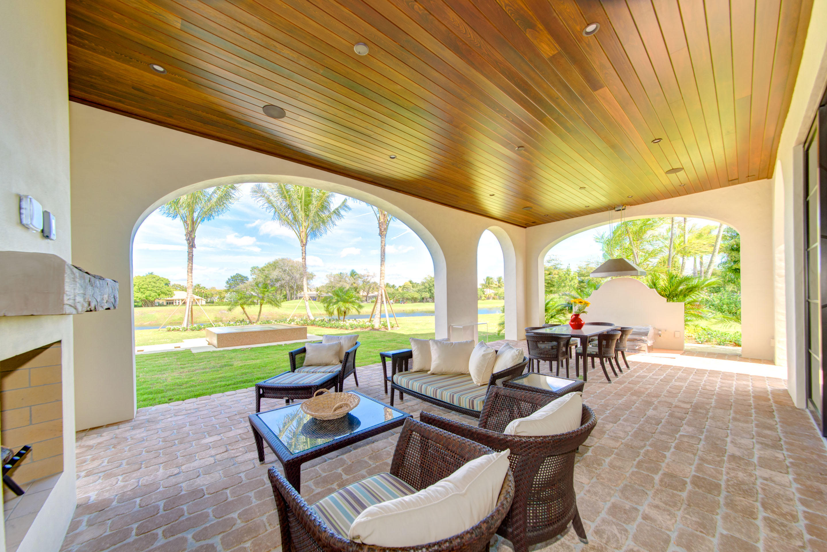 CYPRESS ISLAND OF PALM BEACH POLO & COUN - Residential