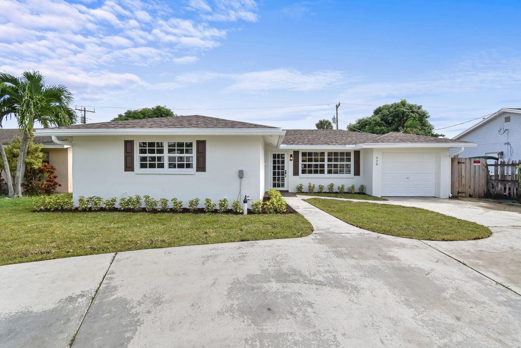 Photo of 328 Balsam Street, Palm Beach Gardens, FL 33410 (MLS # R11130163)