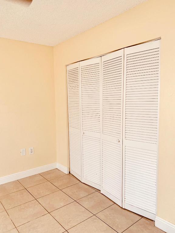 1566 Lake Crystal Drive A