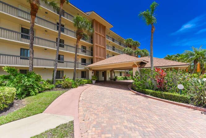 This stunning waterfront condo offers the perfect Jupiter lifestyle, with breathtaking marina views right from your living space. Recently renovated with a designer's touch, this turnkey rental includes everything you need to move in and start enjoying paradise immediately. The bright, clean interior features beautiful new kitchen countertops and upgraded bathrooms that add modern elegance to daily living. With two bedrooms, plus a flexible third space perfect for guests or a child's room, there's plenty of room for comfortable living. The real showstopper is the gorgeous water and marina view, that creates a peaceful backdrop for morning coffee or evening relaxation. This condo is offered turn-key, so you can focus on enjoying Jupiter's waterfront charm without hassle.