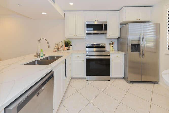 2301 Marina Isle Way 203