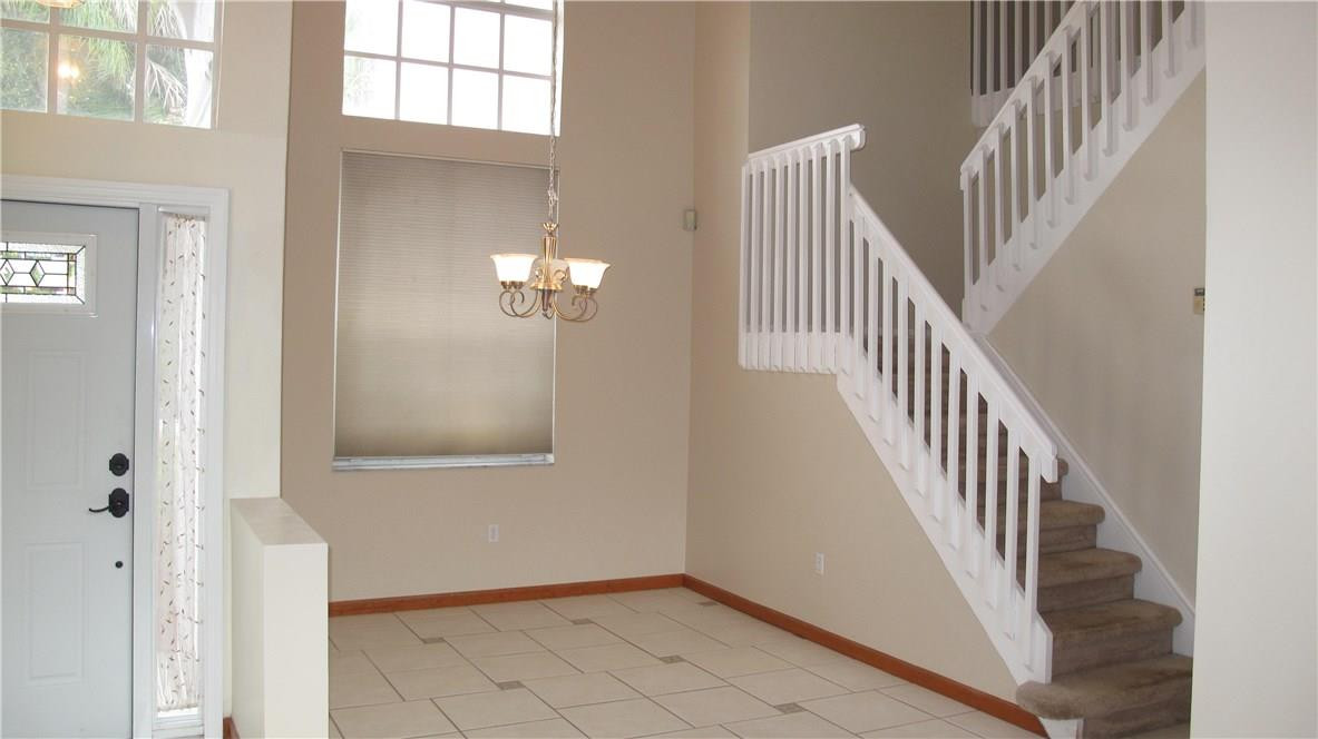 TOWNGATE - Residential Lease