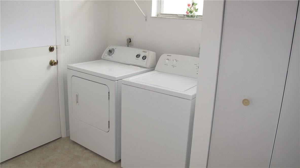 TOWNGATE - Residential Lease