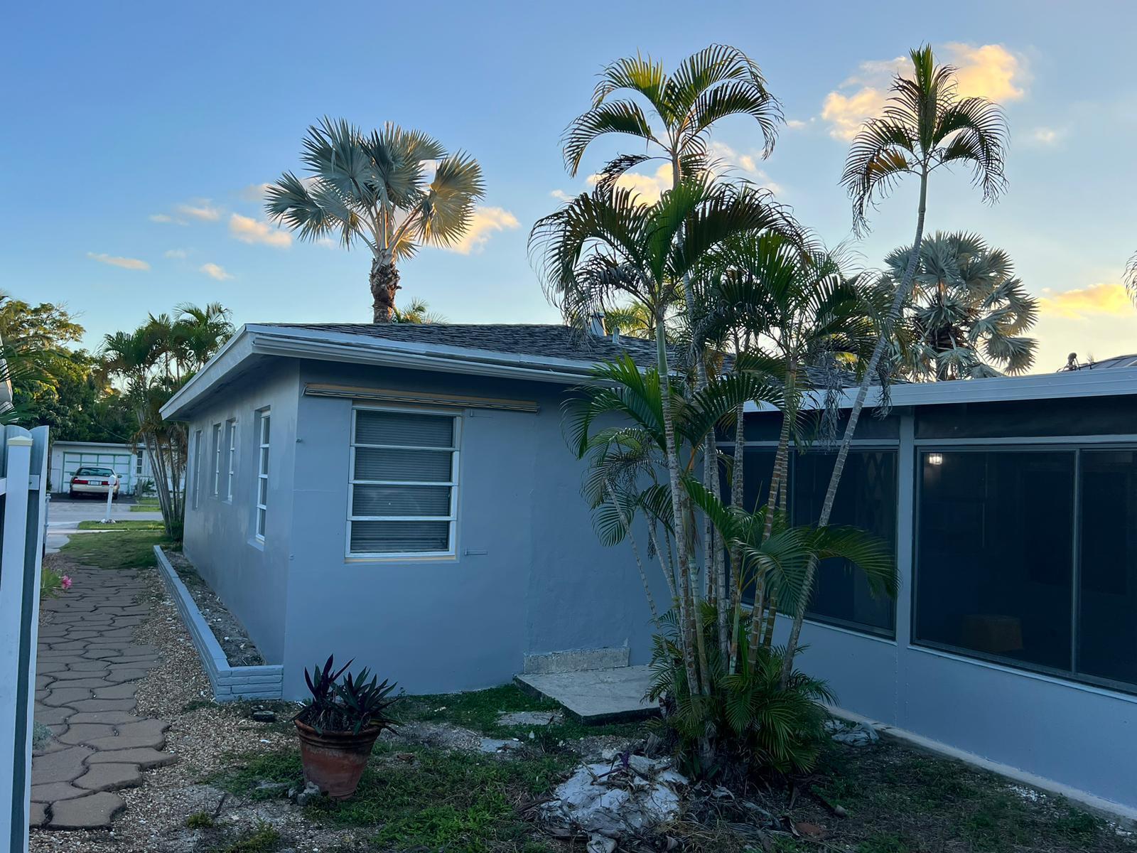 LAKESIDE POINT ADD TO LANTANA - Residential Lease