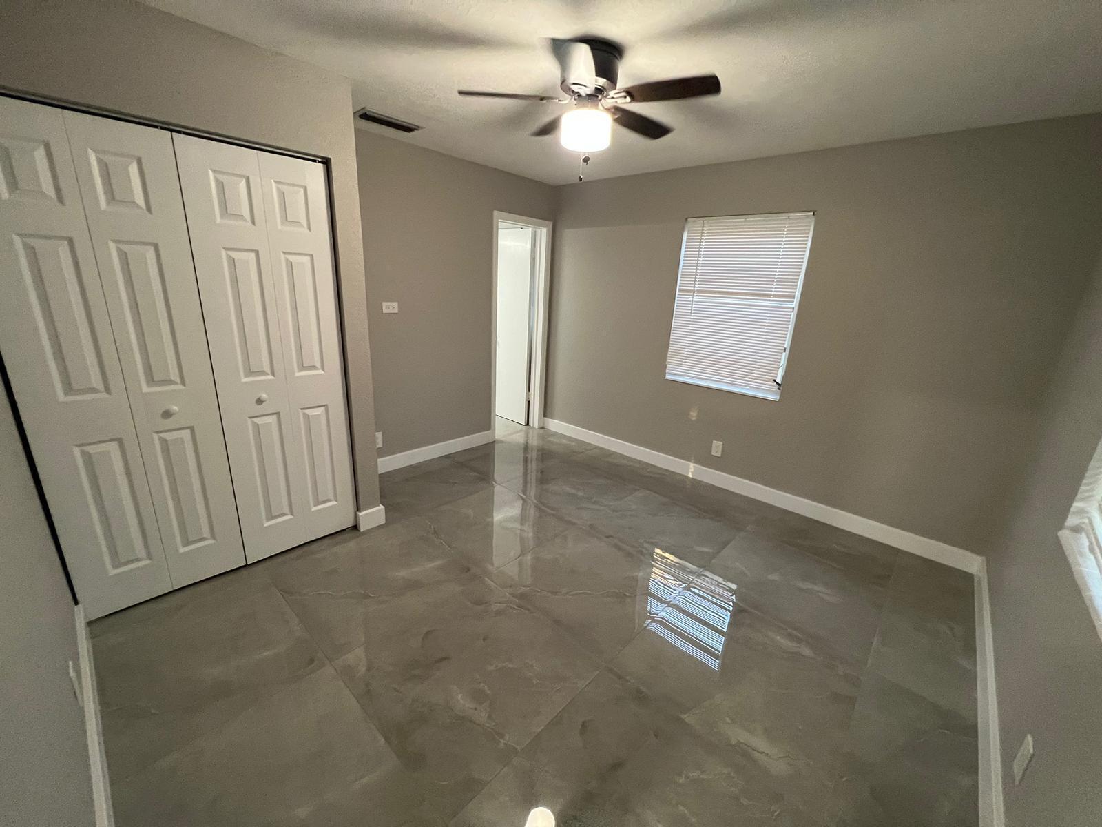 LAKESIDE POINT ADD TO LANTANA - Residential Lease