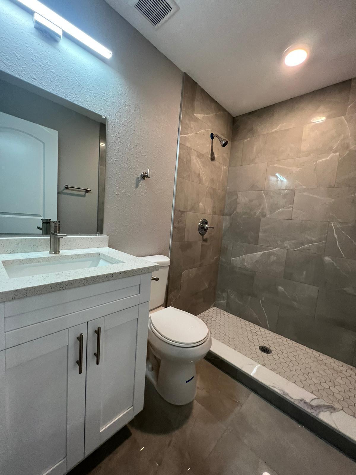 LAKESIDE POINT ADD TO LANTANA - Residential Lease