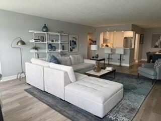 EAST POINT TOWERS CONDO - Residential Lease