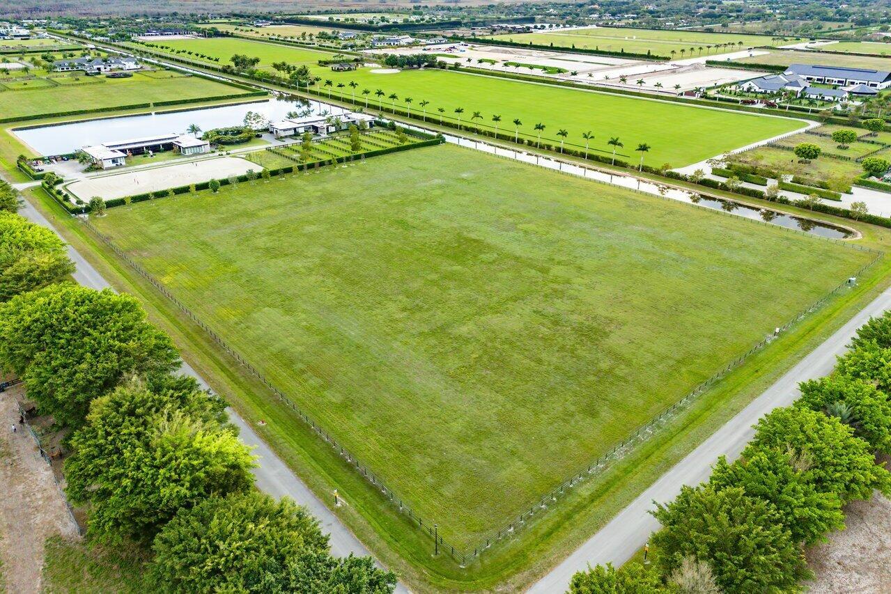WELLINGTON PRESERVE - Land