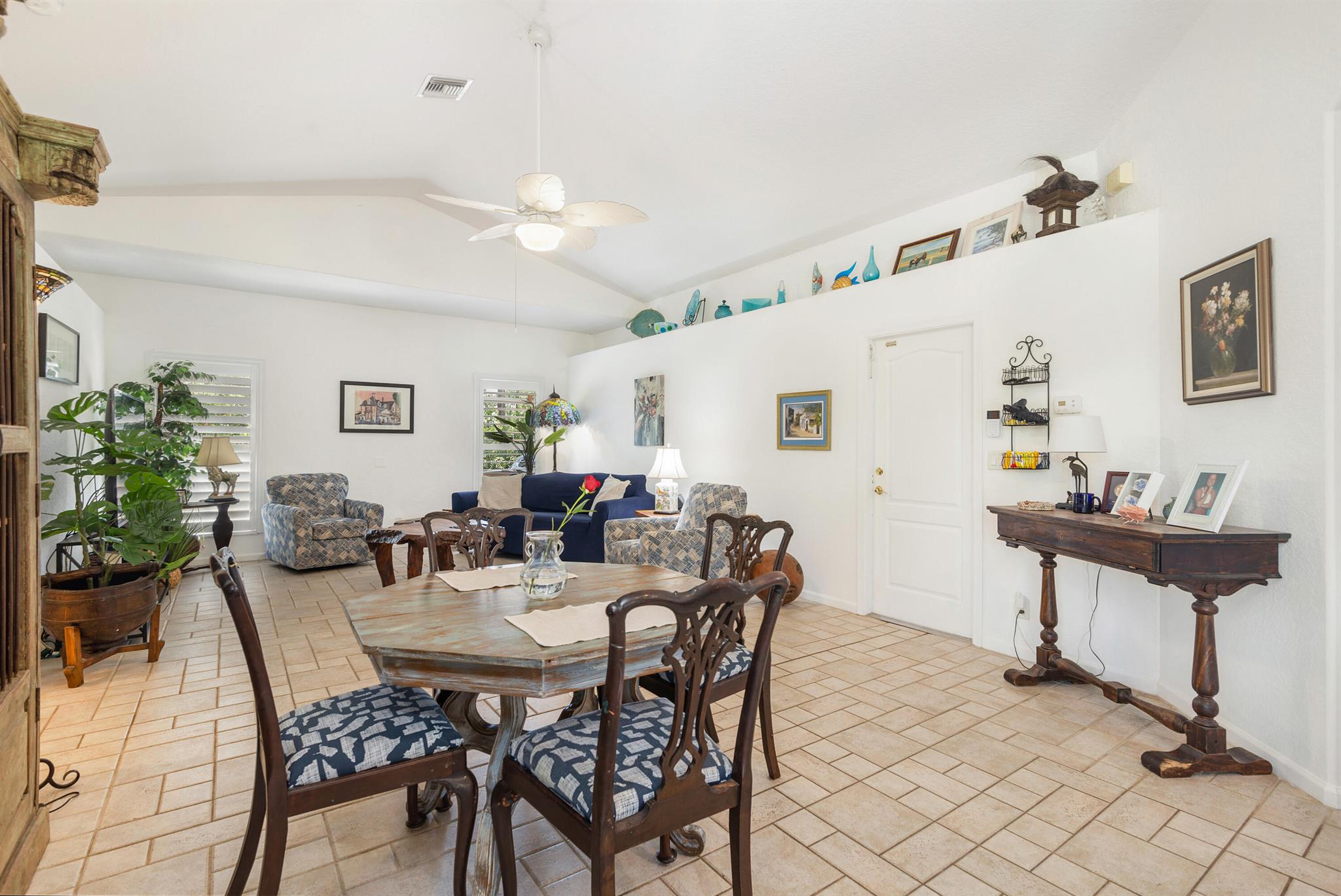 12457 76th Road N