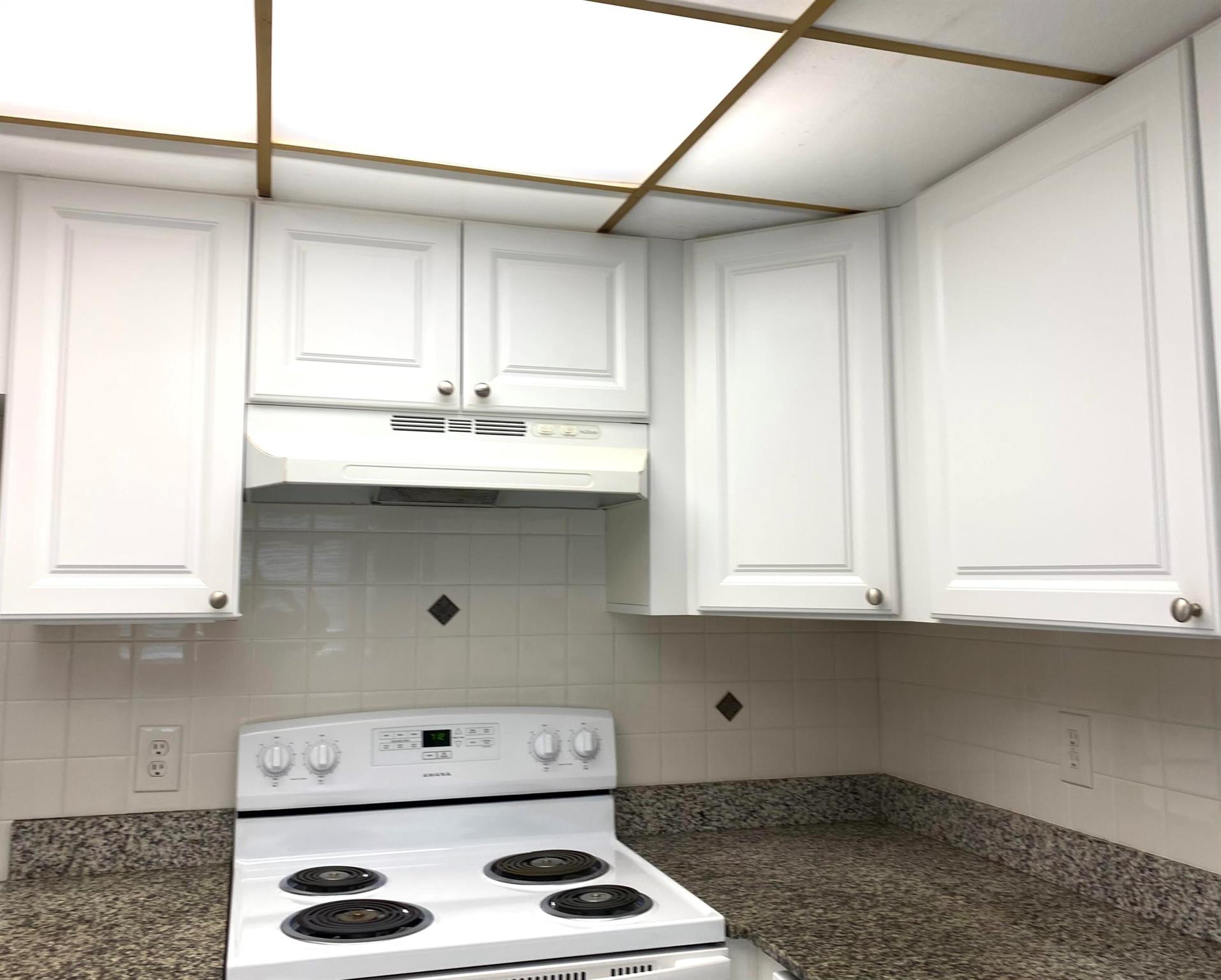 KINGS POINT TUSCANY CONDO - Residential Lease