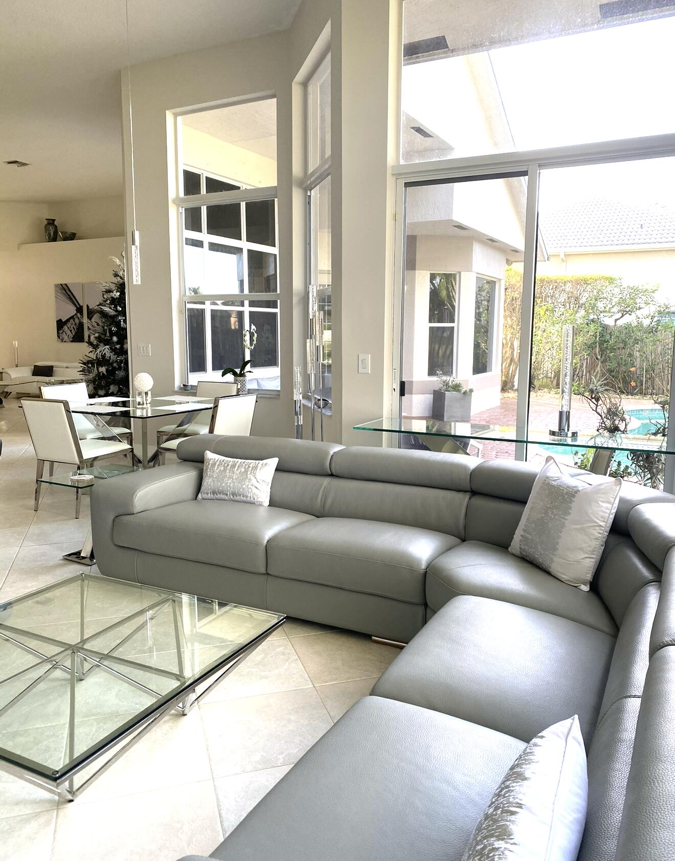 ROLLING HILLS GOLF ESTATES - Residential