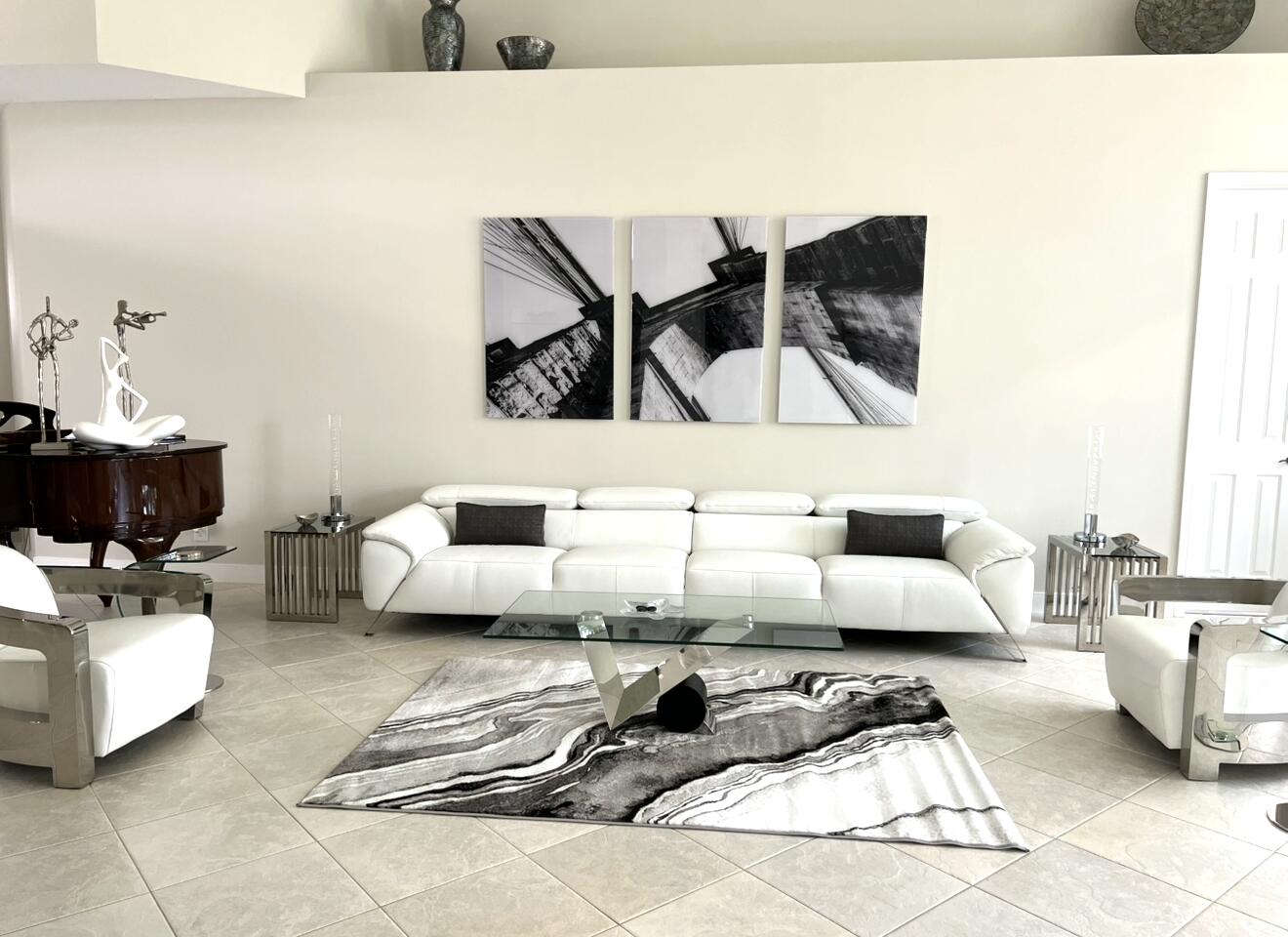 ROLLING HILLS GOLF ESTATES - Residential