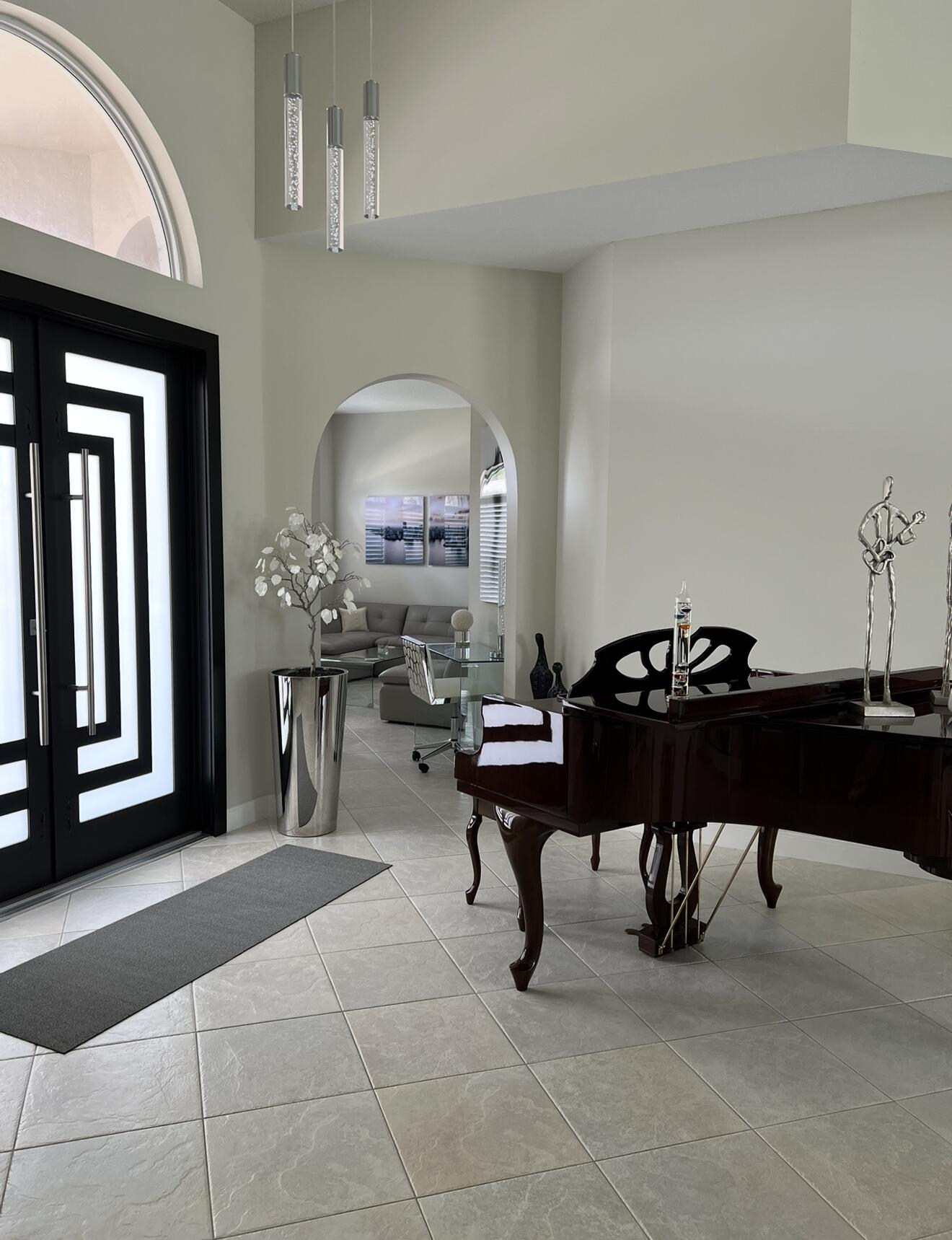 8263 N Lake Forest Drive