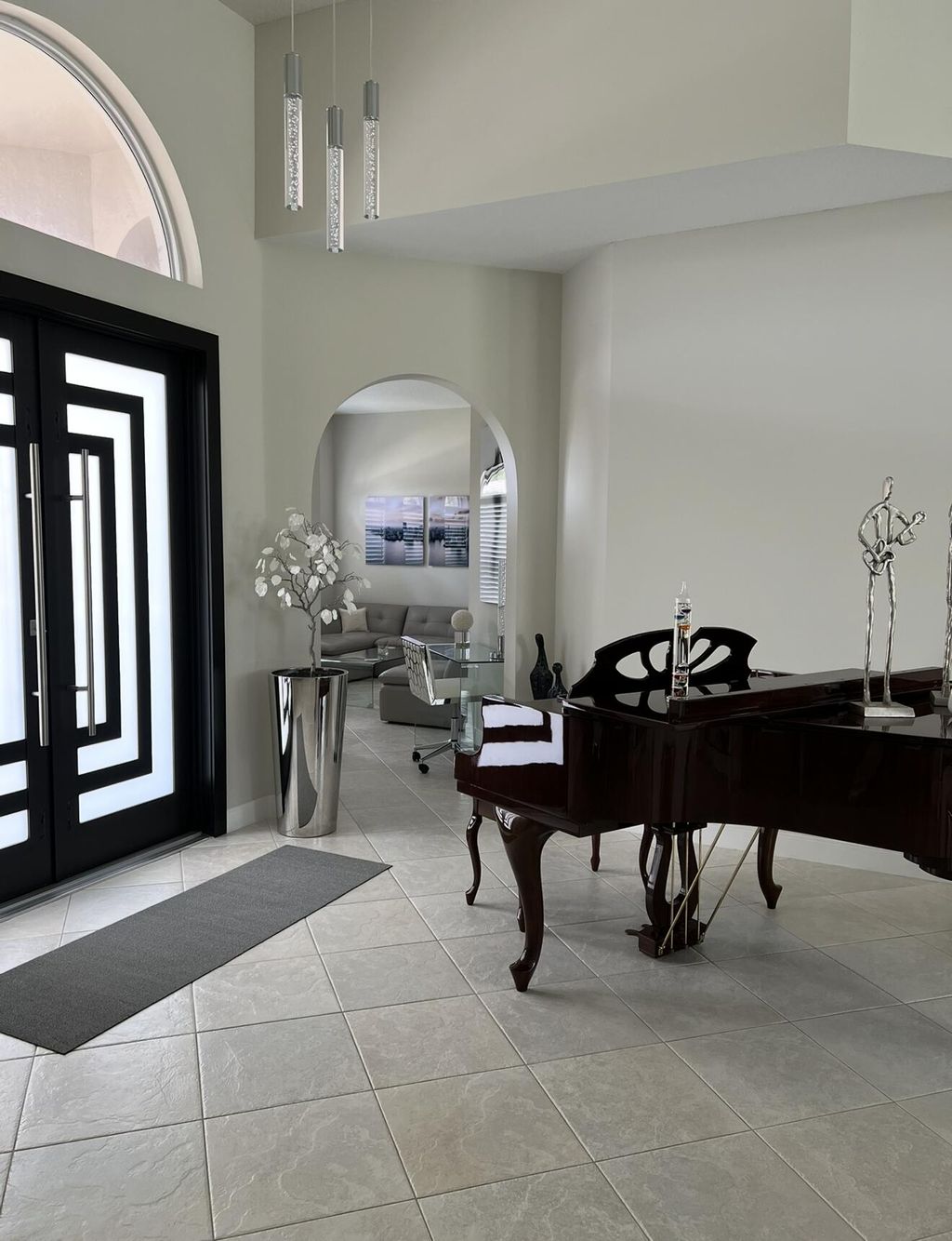 Photo of 8263 N Lake Forest Drive, Davie, FL 33328 (MLS # B26016275)