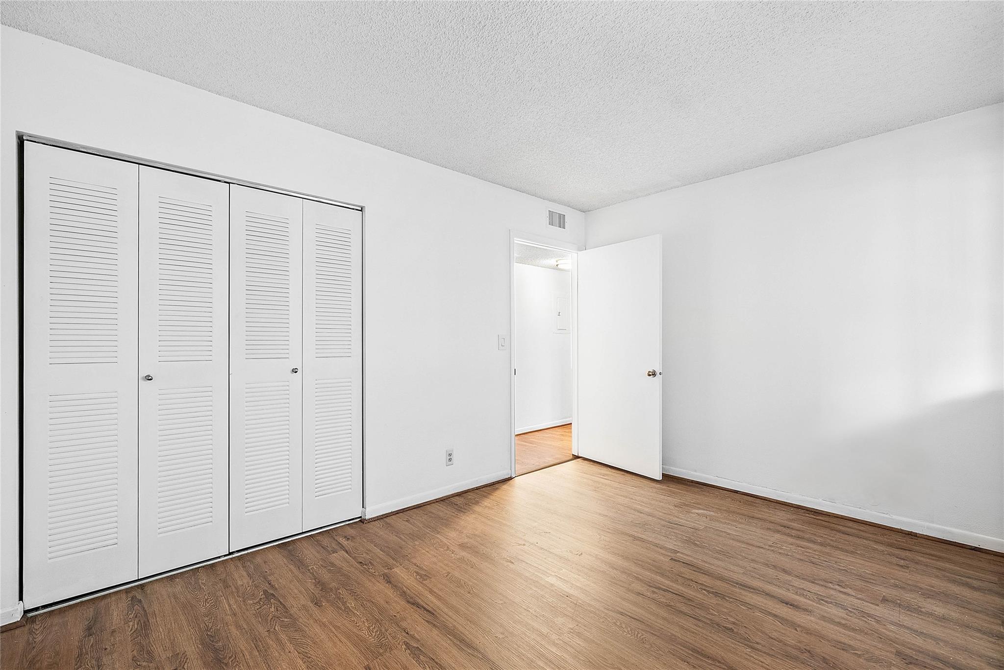 Coconut Palm - Residential