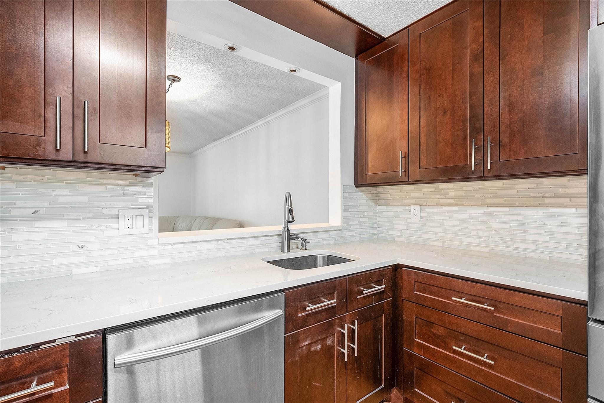 Coconut Palm - Residential