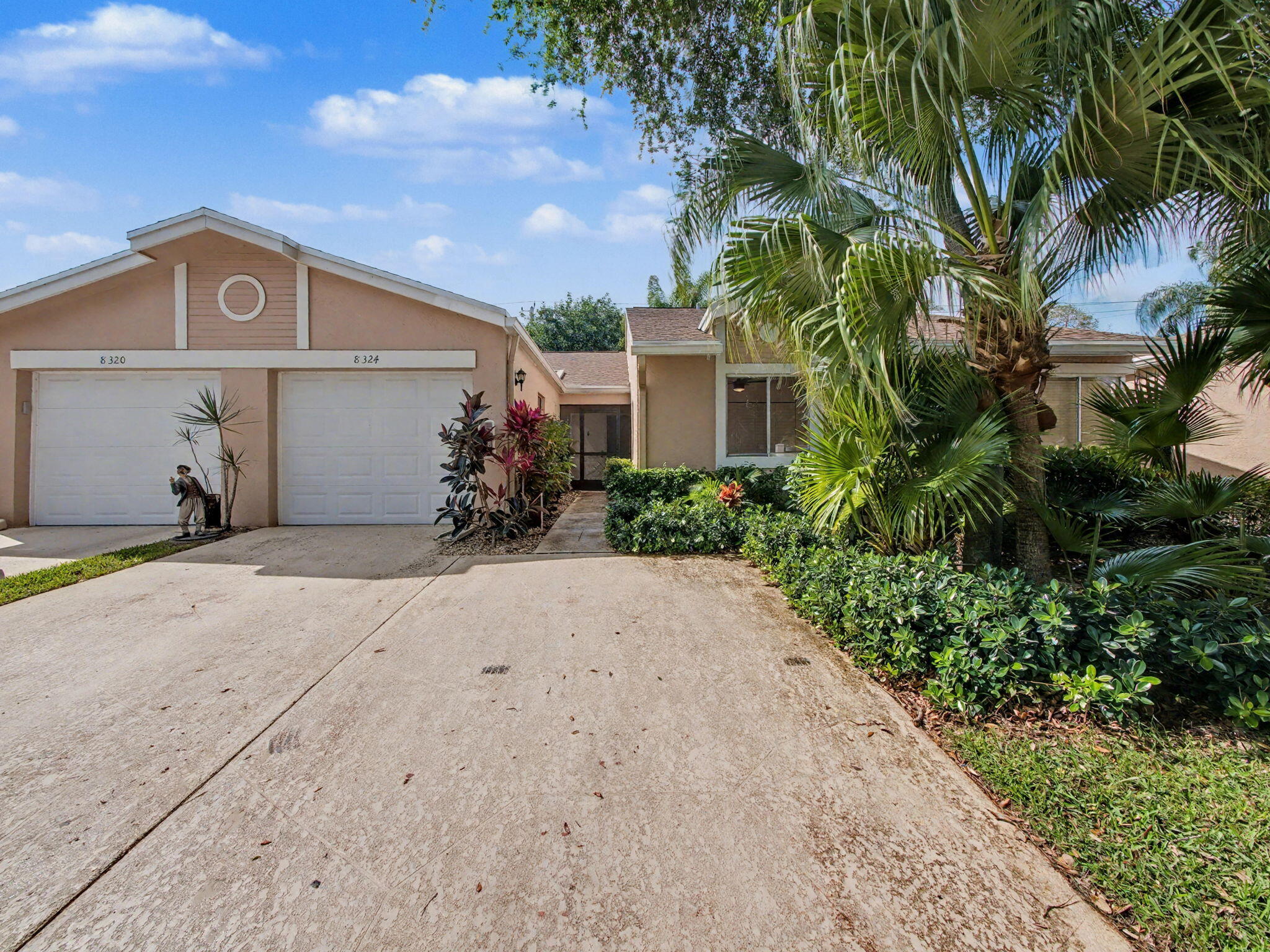 WHISPER WALK SEC C CONDO - Residential